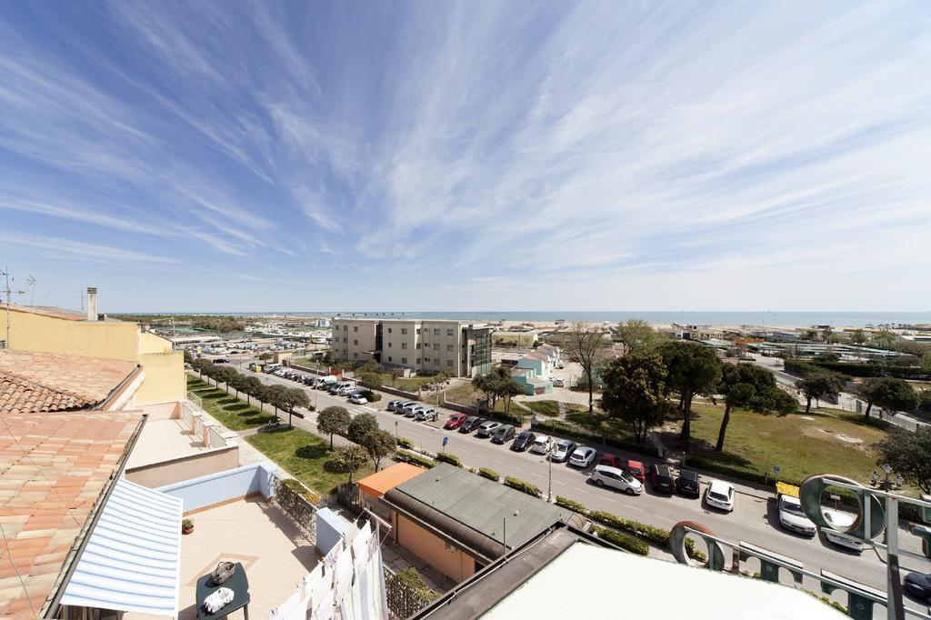 Hotel Del Mar ซอตโตมารีนา ภายนอก รูปภาพ